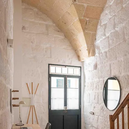 Pere Alcantara 40, 3 Bedroom House, Дом отдыха