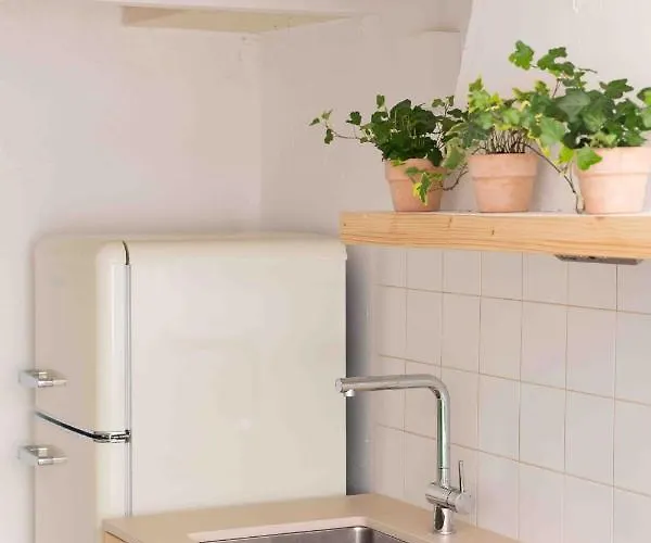 Pere Alcantara 40, 3 Bedroom House, *